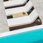 Alegria Estate - 9 Bedrooms Option Вилла Калафатис