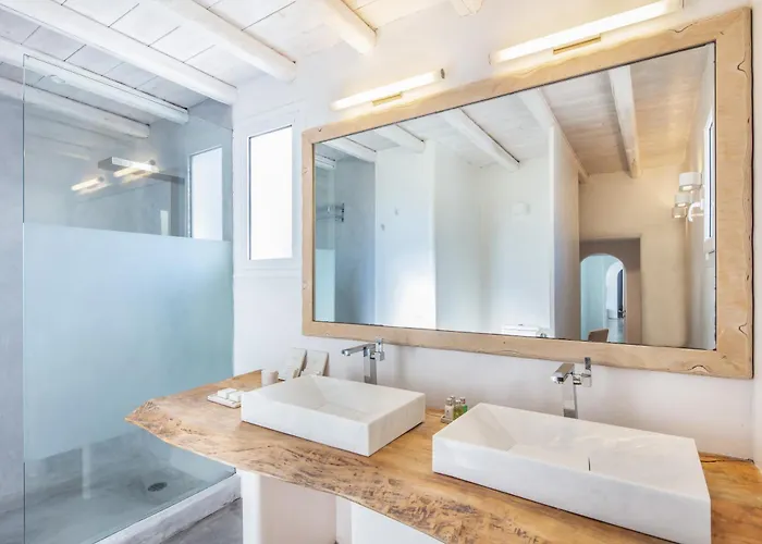 Alegria Estate - 9 Bedrooms Option